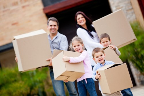 Flexible man and van booking for Sandsend deliveries